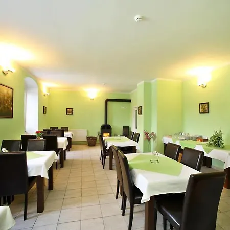 Penzion Zamecka Zahrada Guest house Cesky Krumlov