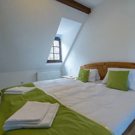 Zamecka Zahrada Maison d'hôtes
